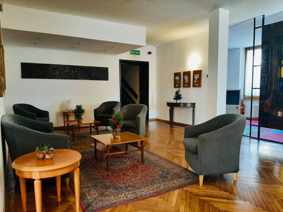 Hg Hotel Italia Brusson Dış mekan fotoğraf