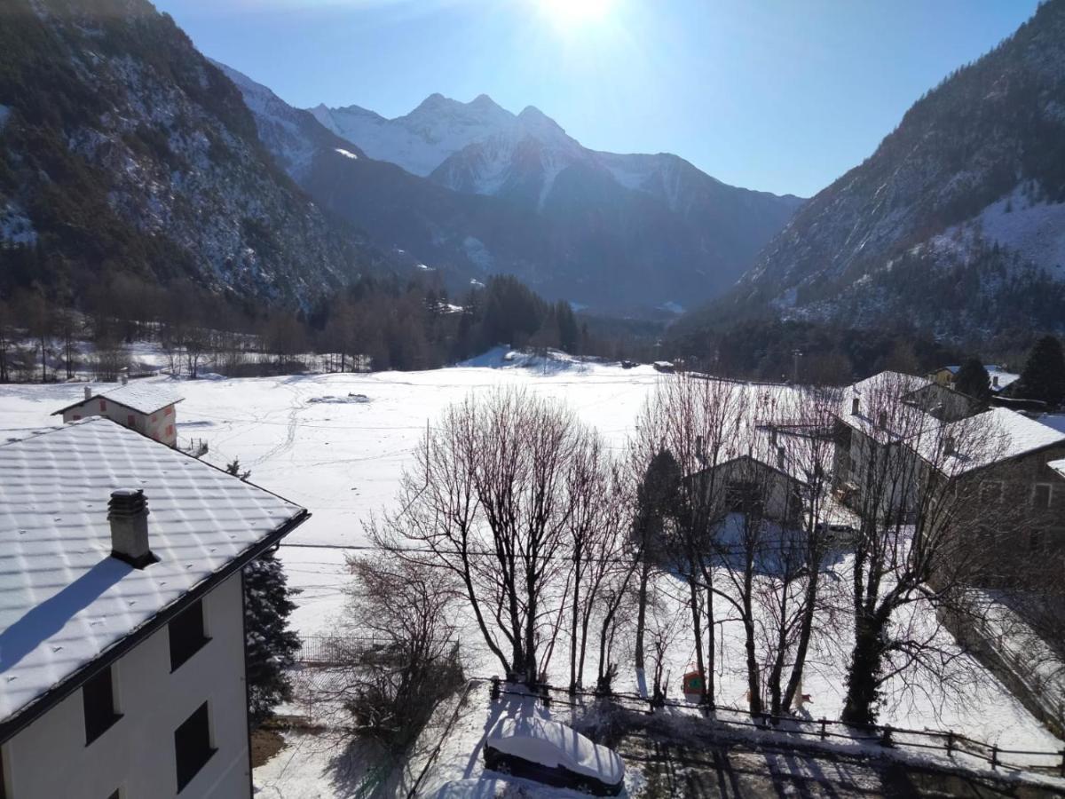 Hg Hotel Italia Brusson Dış mekan fotoğraf