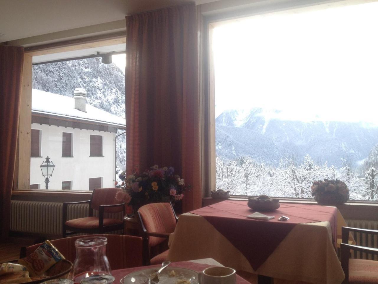 Hg Hotel Italia Brusson Dış mekan fotoğraf