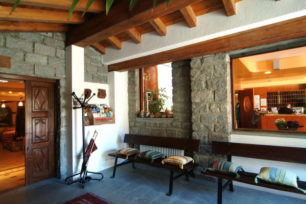 Hg Hotel Italia Brusson Dış mekan fotoğraf