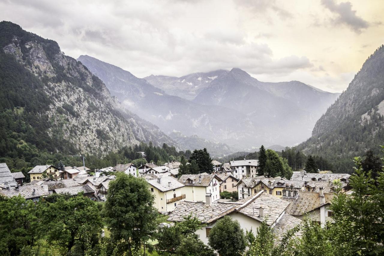 Hg Hotel Italia Brusson Dış mekan fotoğraf